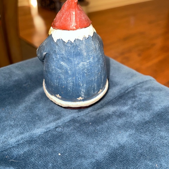 Santa Statue Figurine Patriotic Father Christmas Holds Cane. - Picture 2 of 5